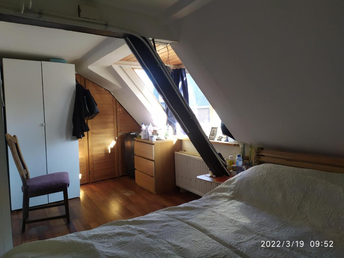 The Cosy Little House With The Sundial Villa Stavenisse Bagian luar foto